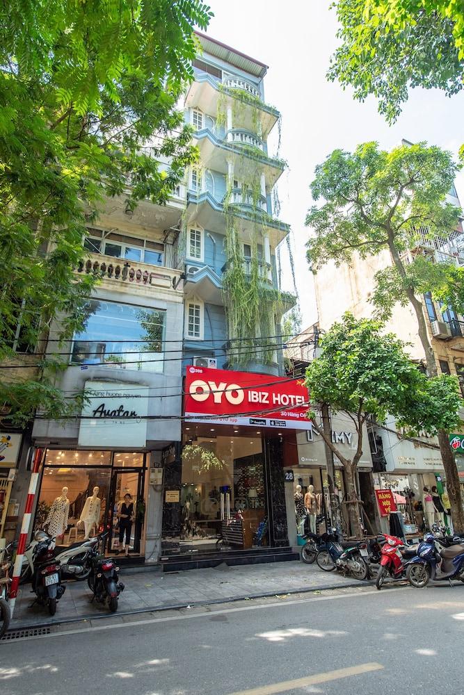 Oyo 388 Ibiz Hotel Hanoi Exterior photo